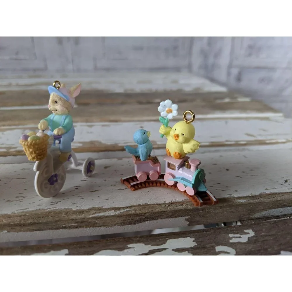 Vintage Mini‎ Easter ornament carrots duck spring t